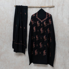 Black Kashmiri Sozni Hand Embroidered Woollen Kurta & Bottom Fabric With Sozni Embroidery Wollen Stole